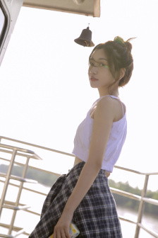 原来是老师啊